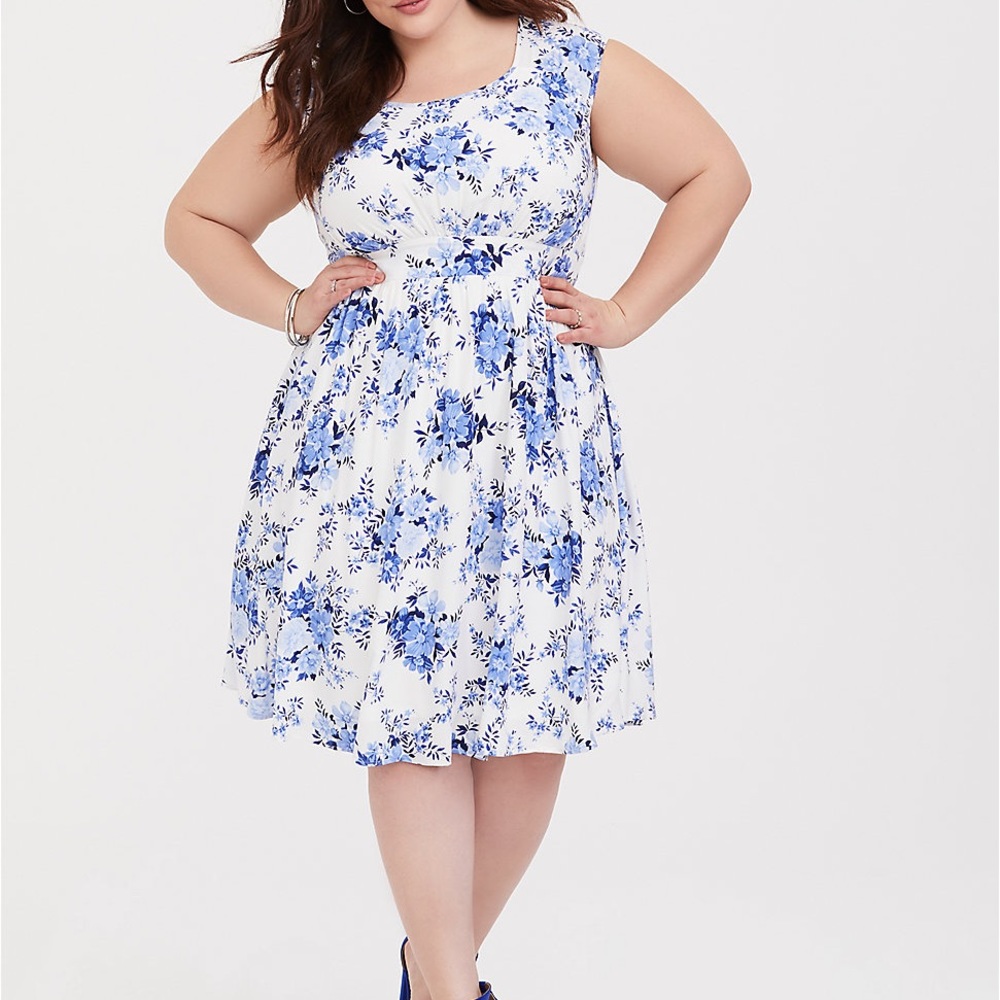Torrid blue floral challis skater dress